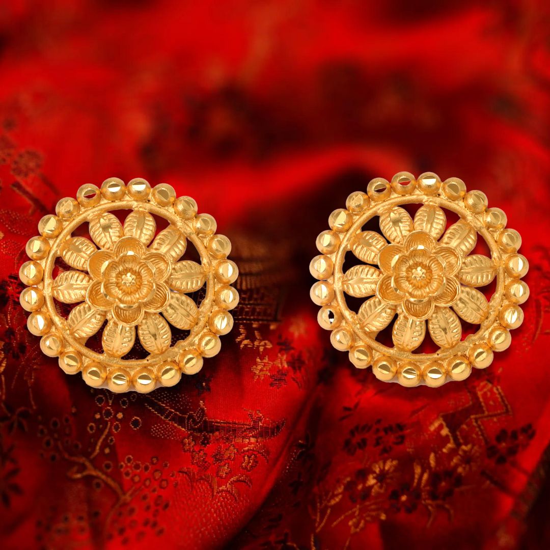 Round Earrings Gold Ear Tops at Rs 12000/pair in Chandigarh | ID:  22912327555